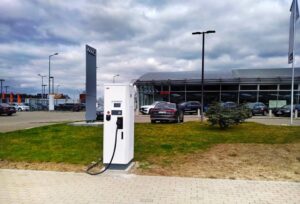 Stacja ładowania samochodów elektrycznych Arinea